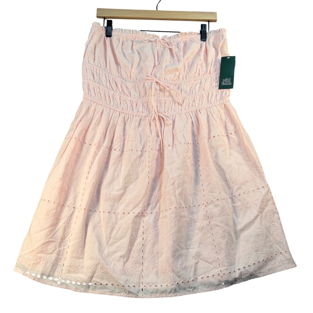 Wild Fable Womens Pink Eyelet Strapless Smocked Mini Dress Large NWT